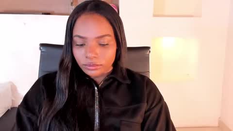 i v y  b l i s s online show from January 5, 12:21 pm