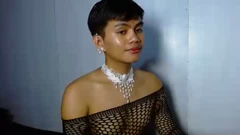 iya143 online show from November 26, 1:06 am