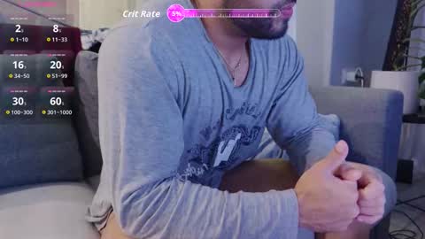 Snapshot of izaak_lover chatting on September 17, 11:39 pm Izaak online show from September 17, 11:39 pm