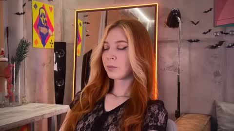 izi online show from February 9, 3:01 pm