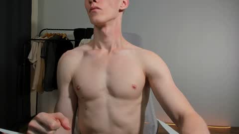 Danny online show from December 25, 5:37 pm