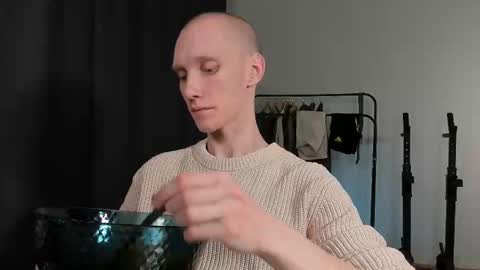 Danny online show from February 25, 6:31 pm