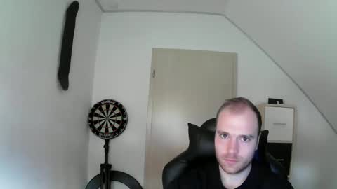 here4y online show from December 3, 9:44 am