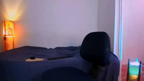 jaacksn online show from December 10, 12:49 pm