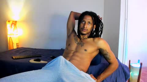 jaacksn online show from January 4, 12:05 pm