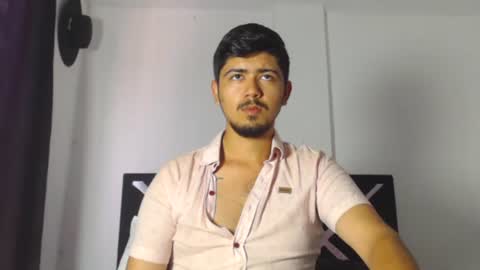 Snapshot of jack03xx_ chatting on January 24, 2:19 pm Jack online show from January 24, 2:19 pm