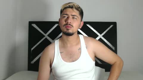 Snapshot of jack03xx_ chatting on November 12, 3:45 pm Jack online show from November 12, 3:45 pm