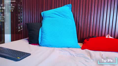   online show from January 29, 10:32 pm