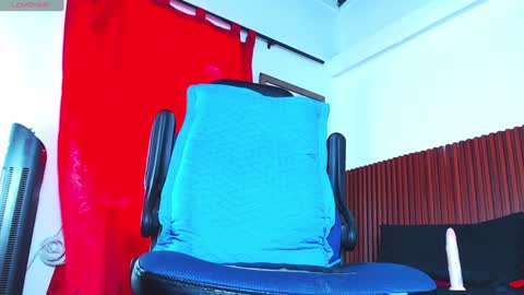   online show from February 2, 5:48 pm