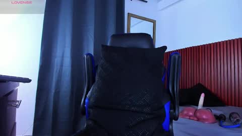   online show from October 16, 2:51 pm