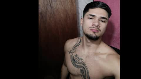 Snapshot of jack_hills2 chatting on November 20, 12:49 pm online show from November 20, 12:49 pm