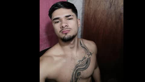 Snapshot of jack_hills2 chatting on December 16, 12:32 pm online show from December 16, 12:32 pm