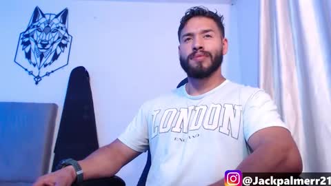 Snapshot of jack_master_muscle chatting on November 14, 12:31 am jack and leah online show from November 14, 12:31 am