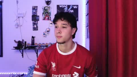 J online show from December 28, 7:33 am