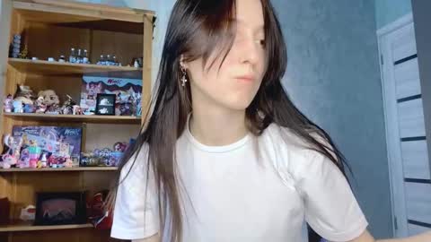 Alice online show from November 14, 9:30 am