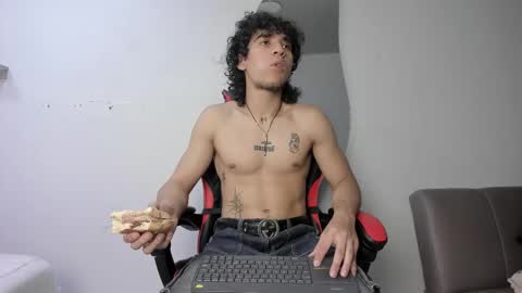 Jackes Taylor online show from November 13, 5:39 am