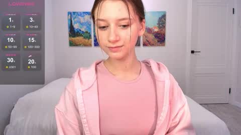 Snapshot of jackp0t__ chatting on October 22, 12:27 pm Win by life online show from October 22, 12:27 pm