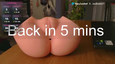 Snapshot of jacksalotr22 chatting on December 22, 12:27 pm Jacksalot online show from December 22, 12:27 pm