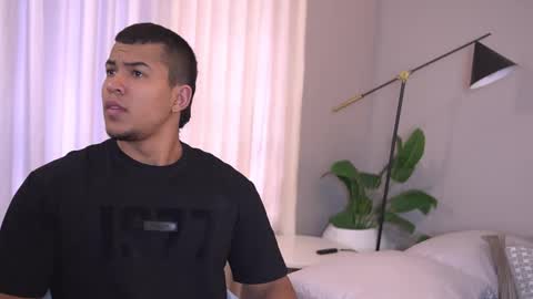 Jackson Bell online show from September 17, 1:13 pm