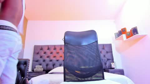 Jackson online show from December 23, 4:28 pm