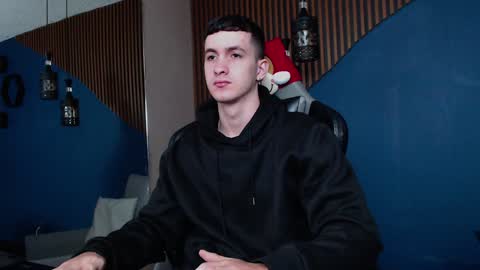 Jackson Olsen online show from January 3, 12:19 pm