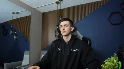 Jackson Olsen online show from February 6, 12:05 pm