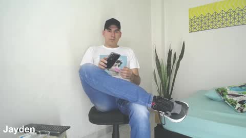 Snapshot of jacobandjayydenn chatting on January 8, 7:24 pm Jacob And Jayden online show from January 8, 7:24 pm