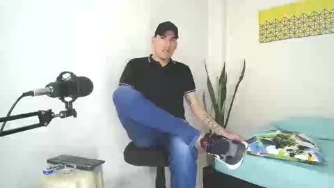 Snapshot of jacobandjayydenn chatting on January 30, 6:54 pm Jacob And Jayden online show from January 30, 6:54 pm