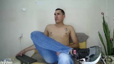 Snapshot of jacobandjayydenn chatting on November 18, 6:45 pm Jacob And Jayden online show from November 18, 6:45 pm