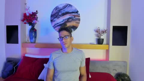 jacobdraven online show from October 3, 1:57 am