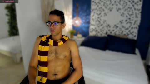 jacobdraven online show from October 15, 2:22 am