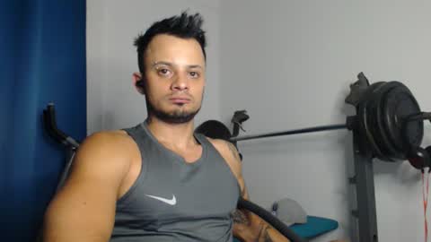 jacobjamess online show from December 18, 2:42 am