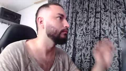 jacobkingd online show from February 9, 11:36 am