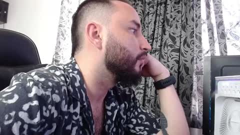 jacobkingd online show from February 12, 9:22 pm