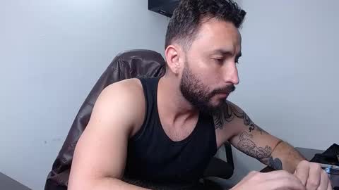 jacobkingd online show from October 1, 3:01 am