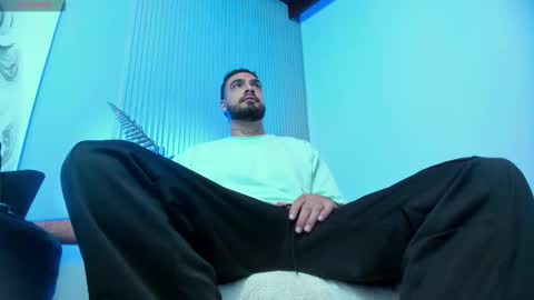 Jacob Oconner online show from October 18, 12:06 pm