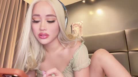 jacolandia online show from December 4, 11:08 am