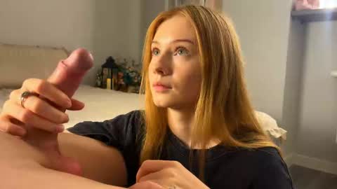 Snapshot of jacques_season chatting on October 7, 6:38 pm Jacques Emily online show from October 7, 6:38 pm