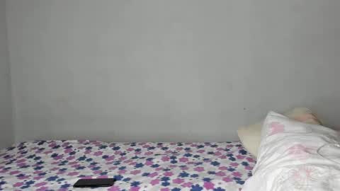 Jadeleidy Dorthini online show from December 13, 9:09 pm