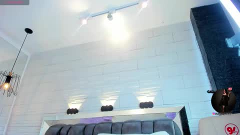  JADE  online show from September 12, 7:14 pm