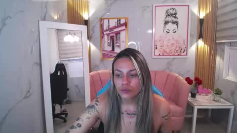 Jade  online show from October 19, 3:40 am