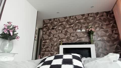 Jade  independent model online show from December 10, 2:28 pm