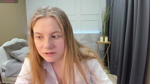 Jade online show from December 27, 8:39 pm