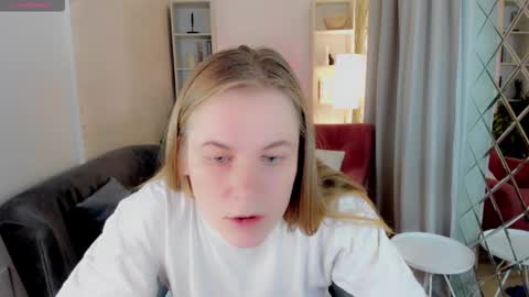 Jade online show from October 18, 9:04 pm