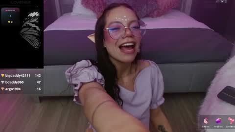 JADE online show from January 7, 11:35 pm