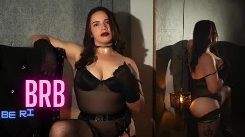 jade swet online show from February 2, 12:02 pm