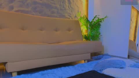 jadee__ online show from November 5, 3:06 am