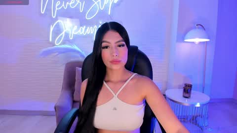 Snapshot of jadeevansx chatting on January 21, 6:12 pm JADE EVANS online show from January 21, 6:12 pm