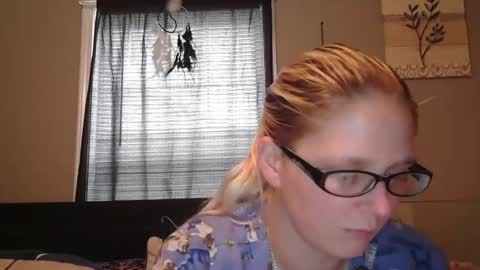 Snapshot of jadeluv chatting on December 25, 6:41 pm JadeLuv online show from December 25, 6:41 pm