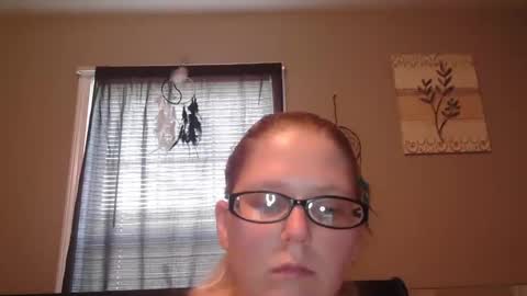 Snapshot of jadeluv chatting on January 4, 6:19 pm JadeLuv online show from January 4, 6:19 pm